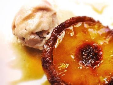 Pineapple upside down hummingbird cake