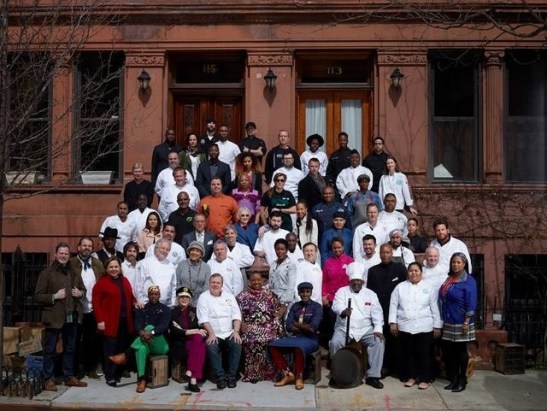 harlem-eatup-group-photo-untapped-cities-afinelyne-640x481